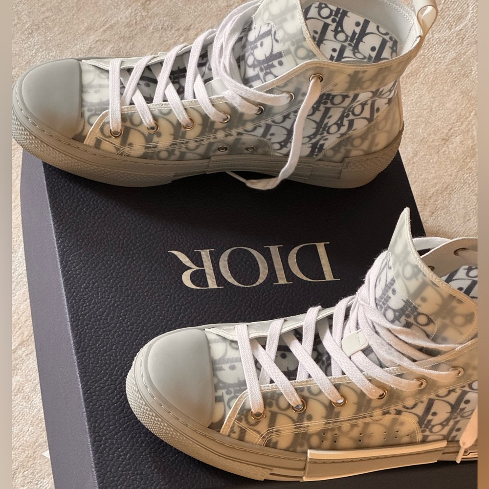 Dior sneakers